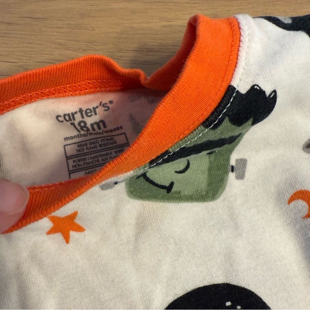 Carter's Halloween Kids Pajama Set - Orange, Black, Green - Picture 4 of 5